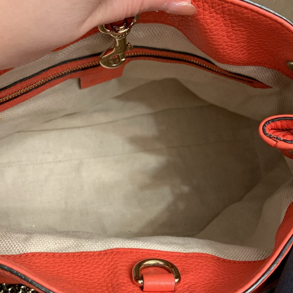 Authentic Gucci soho chain purse - Picture 6 of 10